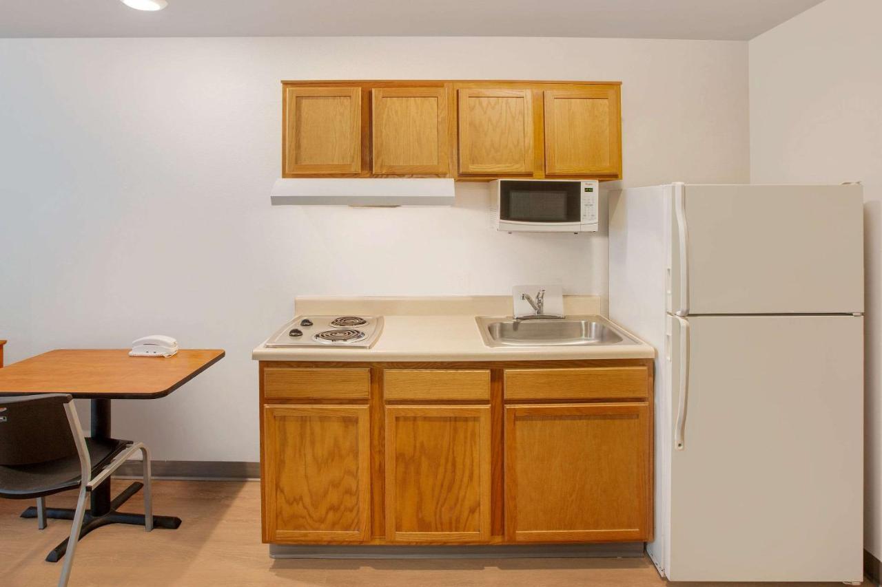 Woodspring Suites Harlingen Bagian luar foto