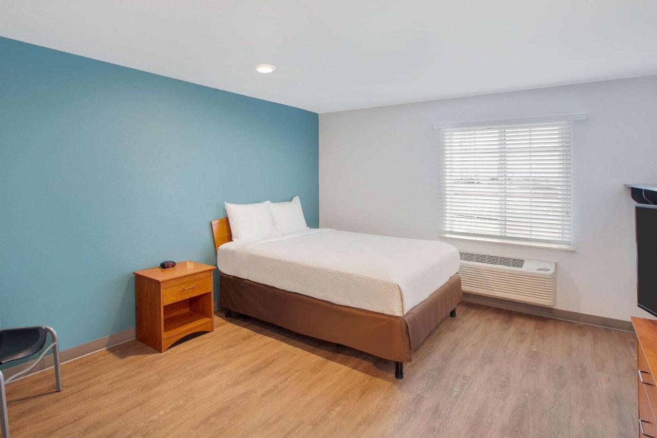 Woodspring Suites Harlingen Bagian luar foto