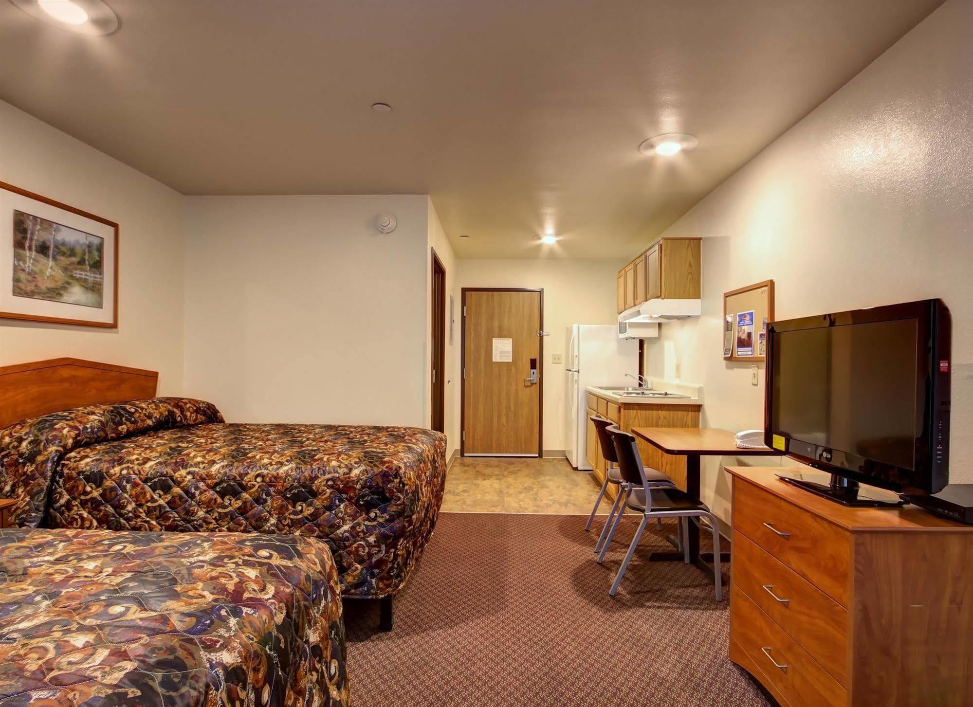 Woodspring Suites Harlingen Bagian luar foto